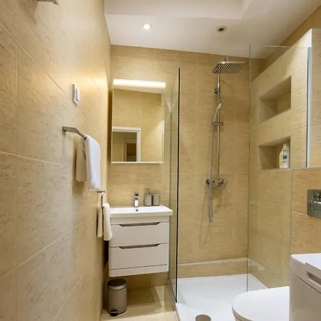 Mone 2 Bedroom * Belgrado