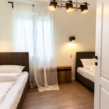 Mone 2 Bedroom